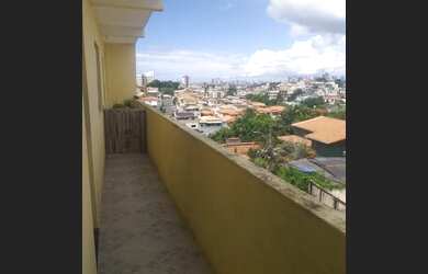 Imagem: A casa possui 2 Dormitórios, 1 Banheiro e está localizado