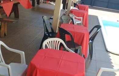 Imagem 2: Área de lazer. Piscina, Churrasqueira, 4 Vagas na garageme1 Dormitório