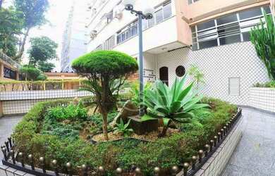 Imagem: O apartamento possui 3 Dormitórios, 1 Banheiro, 1 Vaga na garagem