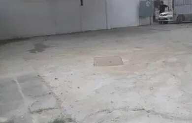 Imagem 6: LR012 Galpão para venda possui em Armação