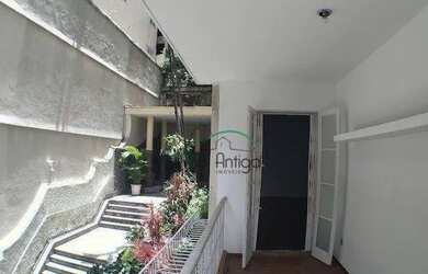 Imagem: O apartamento possui 3 Dormitórios, 2 Banheiros, 148m² de