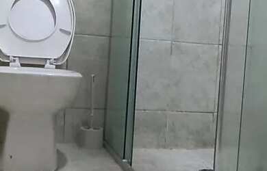 Imagem: O apartamento possui 1 Dormitório, 1 Banheiro, 1 Vaga na garagem