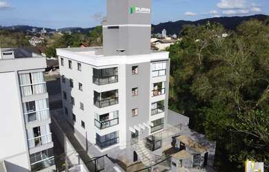 Imagem: O apartamento possui 2 Dormitórios, 2 Banheiros, 1 Vaga na