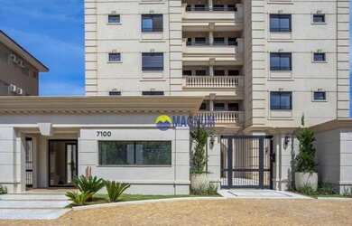 Imagem: O apartamento possui 3 Dormitórios, 5 Banheiros, 2 Vagas na