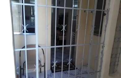 Imagem: A casa possui 2 Dormitórios, 1 Banheiro, 60m² de Área e