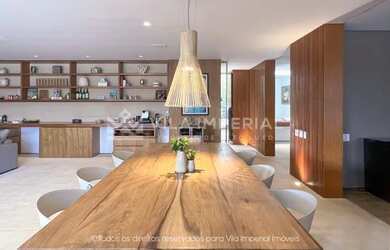 Imagem 4: Casa assinada por Marcio Kogan à venda no Condomínio Fazenda Boa Vista