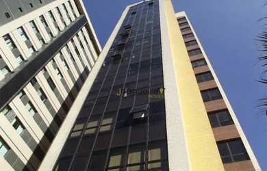 Imagem: O depósito possui 1 Vaga na garagem, 30m² de Área e está