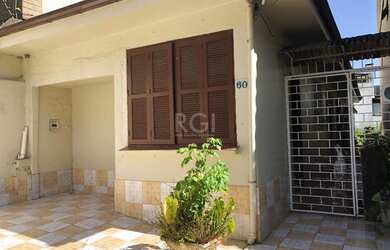 Imagem 3: Casa à venda por R$ 1.100.000 - Bela Vista - Porto Alegre/RS