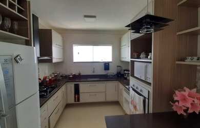 Imagem 3: Casa para venda. 105m² de Área, 2 Vagas na garageme3 Dormitórios