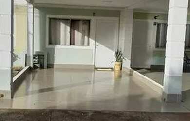 Imagem: A casa em condomínio possui 2 Dormitórios, 2 Banheiros, 2