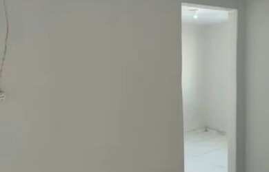 Imagem: A casa possui 2 Dormitórios, 2 Banheiros, 1 Vaga na garagem