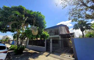 Imagem 2: Sobrado com 5 dormitórios à venda por R$ 1.800.000 - Jardim Primavera...