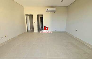 Imagem 6: Casa Duplex no Morada dos Pássaros com 4 Suítes e Terraço Descoberto...