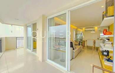 Imagem: O apartamento possui 2 Dormitórios, 2 Banheiros, 1 Vaga na