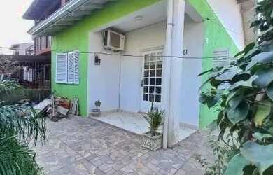 Imagem 2: Casa em Porto Alegre, no bairro Hípica, com 2 dormitório s , e 2 banheiros,...