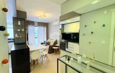 Imagem 6: Apartamento 2 dormitórios 1 suíte mobiliado e decorado com box/vaga...