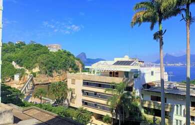 Imagem: O apartamento possui 3 Dormitórios, 4 Banheiros, 2 Vagas na