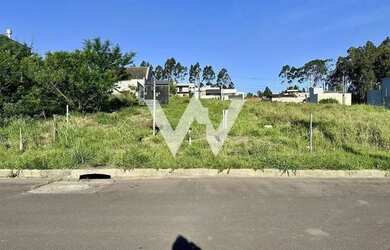 Imagem: O terreno possui 302m² de Área e Imóvel novo e está localizado