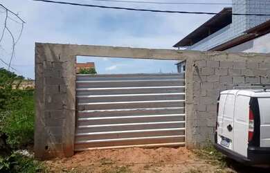 Imagem: O terreno possui 200m² de Área e está localizado em Pontal