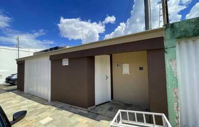 Imagem: O apartamento possui 4 Dormitórios, 5 Banheiros, 5 Vagas na