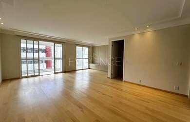 Imagem: O apartamento possui 3 Dormitórios, 5 Banheiros, 3 Vagas na