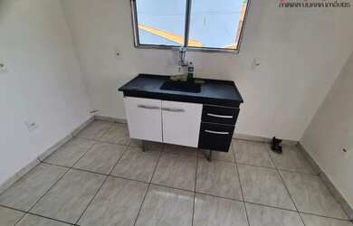 Imagem: A casa possui 1 Dormitório, 1 Banheiro, 35m² de Área e Imóvel