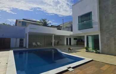 Imagem: A casa possui 4 Dormitórios, 4 Banheiros, 3 Vagas na garagem