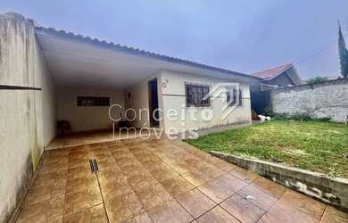 Imagem: A casa possui 3 Dormitórios, 1 Banheiro, 1 Vaga na garagem