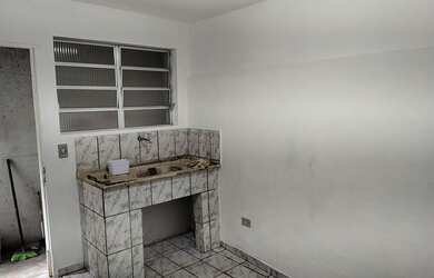 Imagem: A casa para alugar possui 1 Dormitório, 1 Banheiro e 25m²