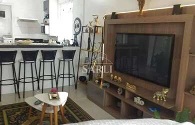 Imagem: O apartamento possui 3 Dormitórios, 2 Banheiros, 2 Vagas na