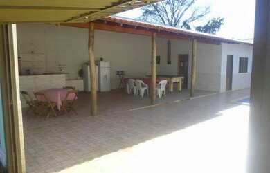 Imagem: A chácara possui 300m² de Área e está localizado em Vale