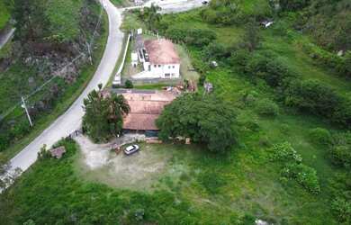 Imagem: A fazenda possui 400m² de Área e está localizado em Sabaúna