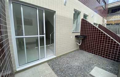 Imagem: A casa em condomínio possui 3 Dormitórios, 1 Banheiro, 1 Vaga