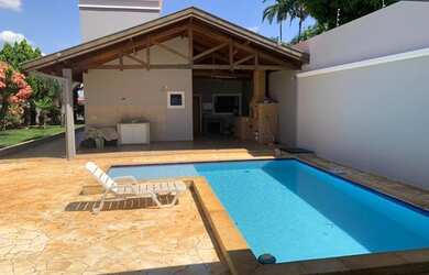 Imagem 7: Casa Alto Paraiso linda. Piscina, Churrasqueira, 400m² de Áreae5 Vagas...