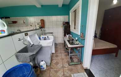 Imagem 12: Casa com 2 dormitórios à venda com outra casa nos fundos, 170 m² por...