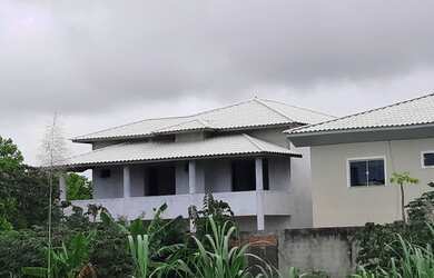 Imagem: A casa em condomínio possui 5 Dormitórios, 5 Banheiros, 5