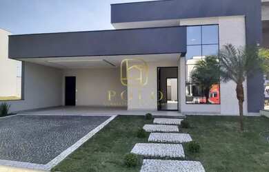 Imagem: A casa em condomínio possui 3 Dormitórios, 3 Banheiros, 4