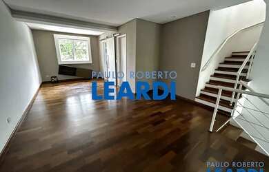 Imagem: A casa em condomínio possui 3 Dormitórios, 4 Banheiros, 3