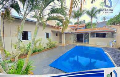 Imagem: A fazenda possui 300m² de Área e está localizado em Mairinque