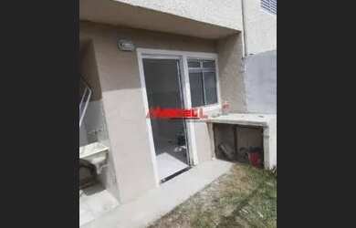 Imagem: A casa em condomínio possui 2 Dormitórios, 1 Banheiro, 1 Vaga