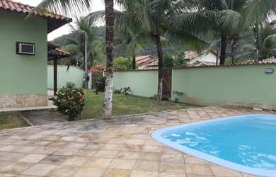 Imagem: A casa em condomínio possui 2 Dormitórios, 2 Banheiros, 4