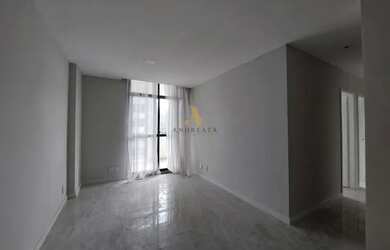 Imagem: O apartamento possui 3 Dormitórios, 2 Banheiros, 1 Vaga na