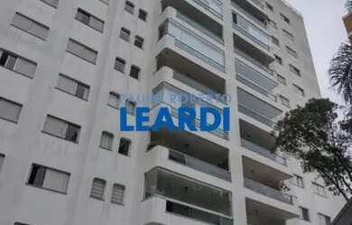 Imagem: O apartamento e possui 4 Dormitórios, Suítes, 5 Banheiros