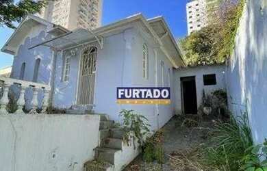 Imagem: O depósito possui 2 Vagas na garagem, 144m² de Área e está