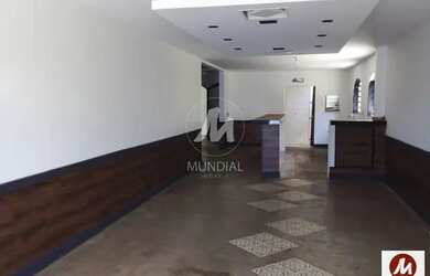 Imagem: O depósito possui 4 Vagas na garagem e 470m² de Área e está