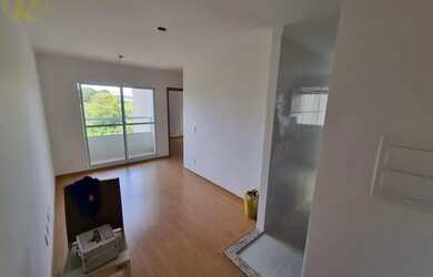 Imagem: O apartamento possui 2 Dormitórios, 1 Banheiro, 1 Vaga na garagem