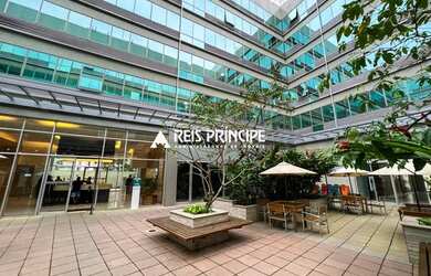 Imagem: O depósito possui 1 Vaga na garagem, 30m² de Área e está