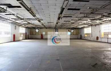 Imagem: O depósito possui 4.683m² de Área e está localizado em