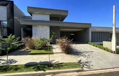 Imagem: A casa em condomínio possui 3 Dormitórios, 5 Banheiros, 4