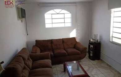 Imagem: A casa possui 5 Dormitórios, 5 Banheiros, 5 Vagas na garagem